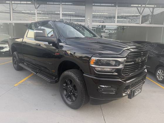 RAM 3500 6.7 I6 TURBO DIESEL LARAMIE NIGHT EDITION CD 4X4  AUTOMÁTICO